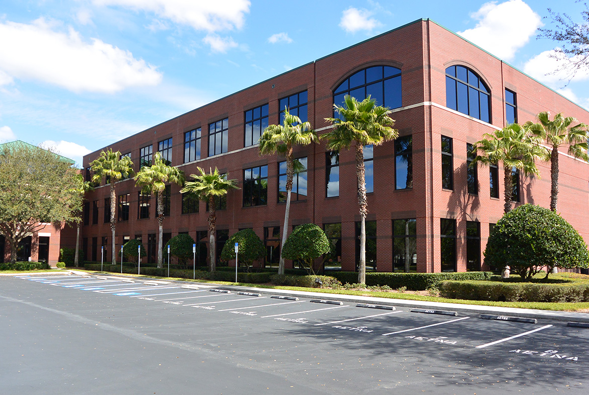 4630 WOODLAND CORPORATE BOULEVARD, TAMPA, FL 33614 - WSPT